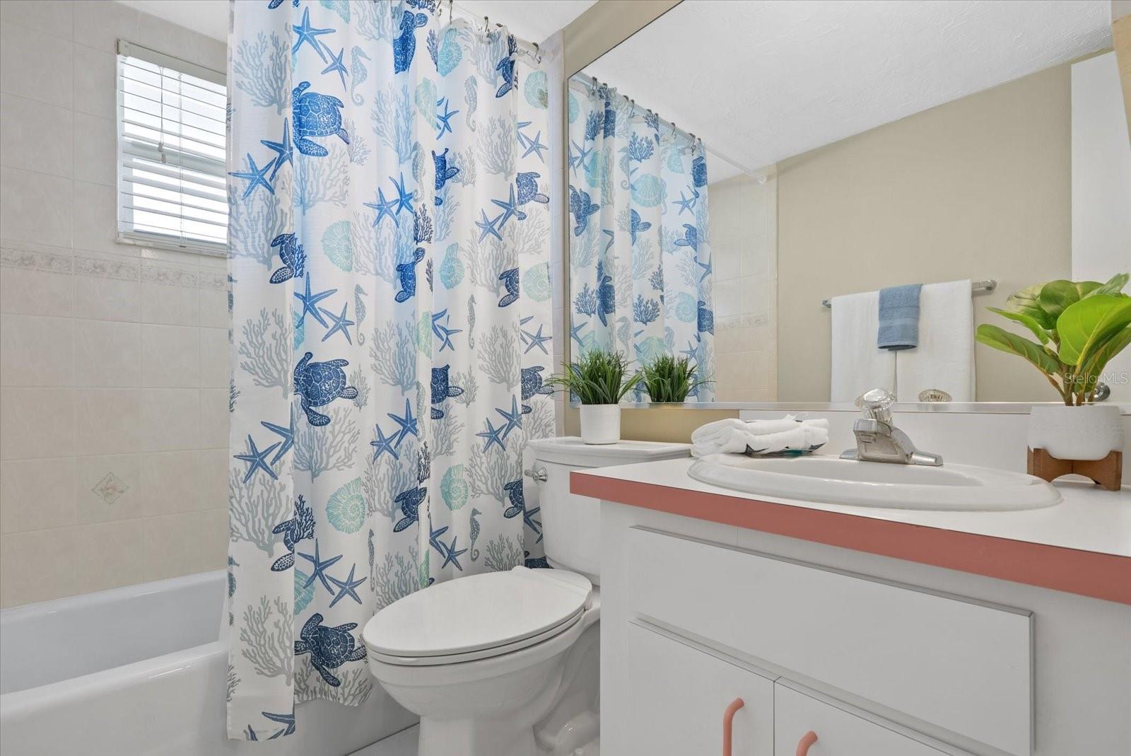 INLET APTS - Residential