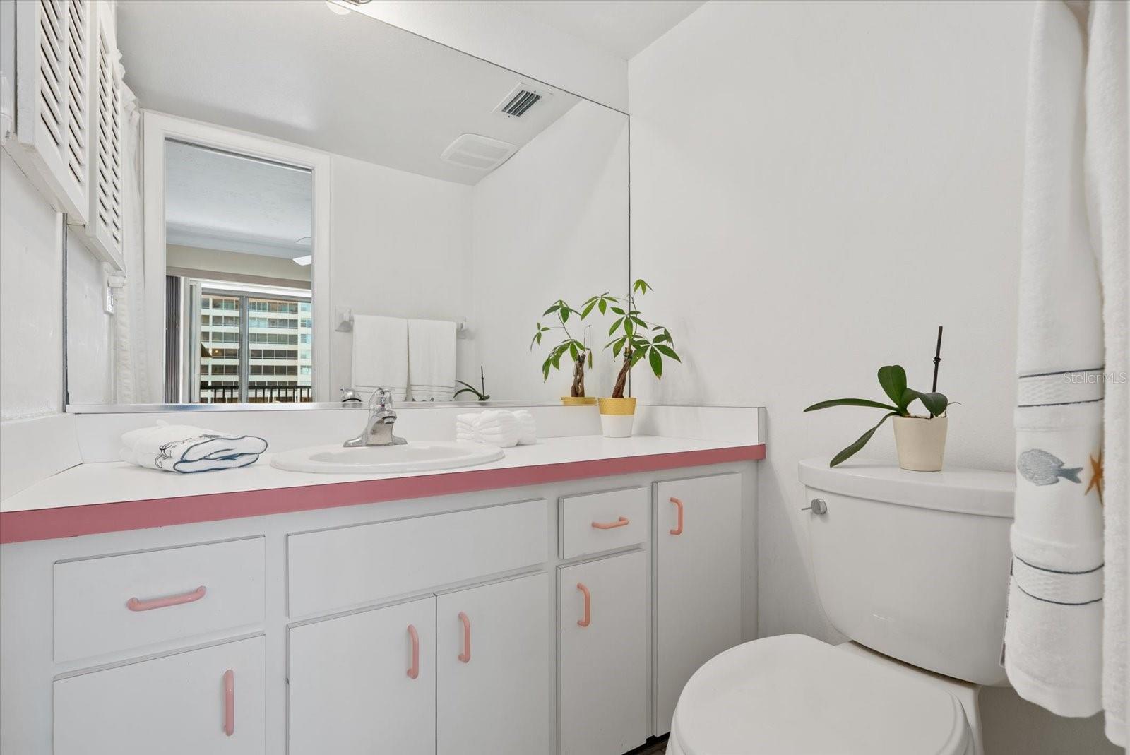 INLET APTS - Residential