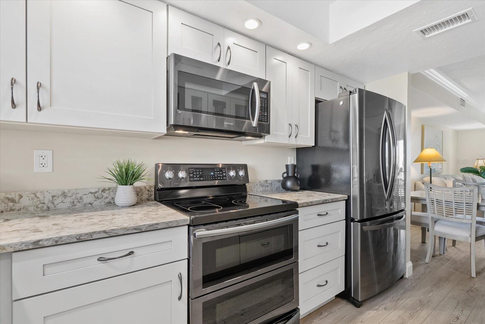 INLET APTS - Residential