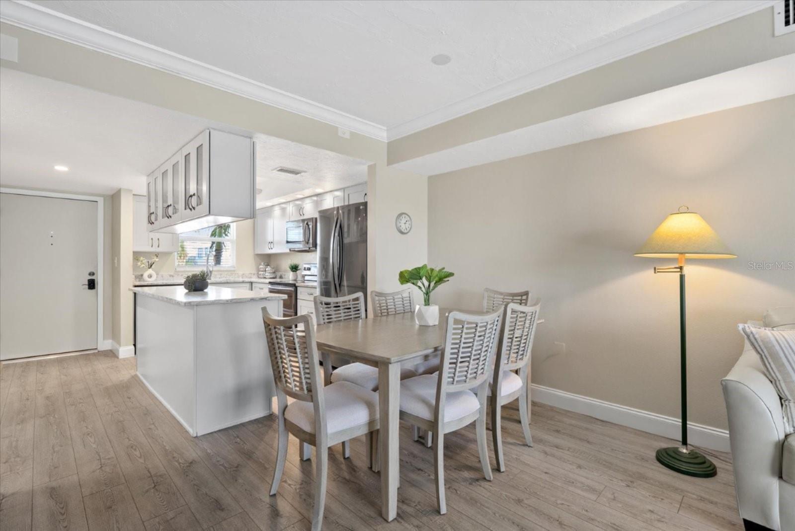 INLET APTS - Residential