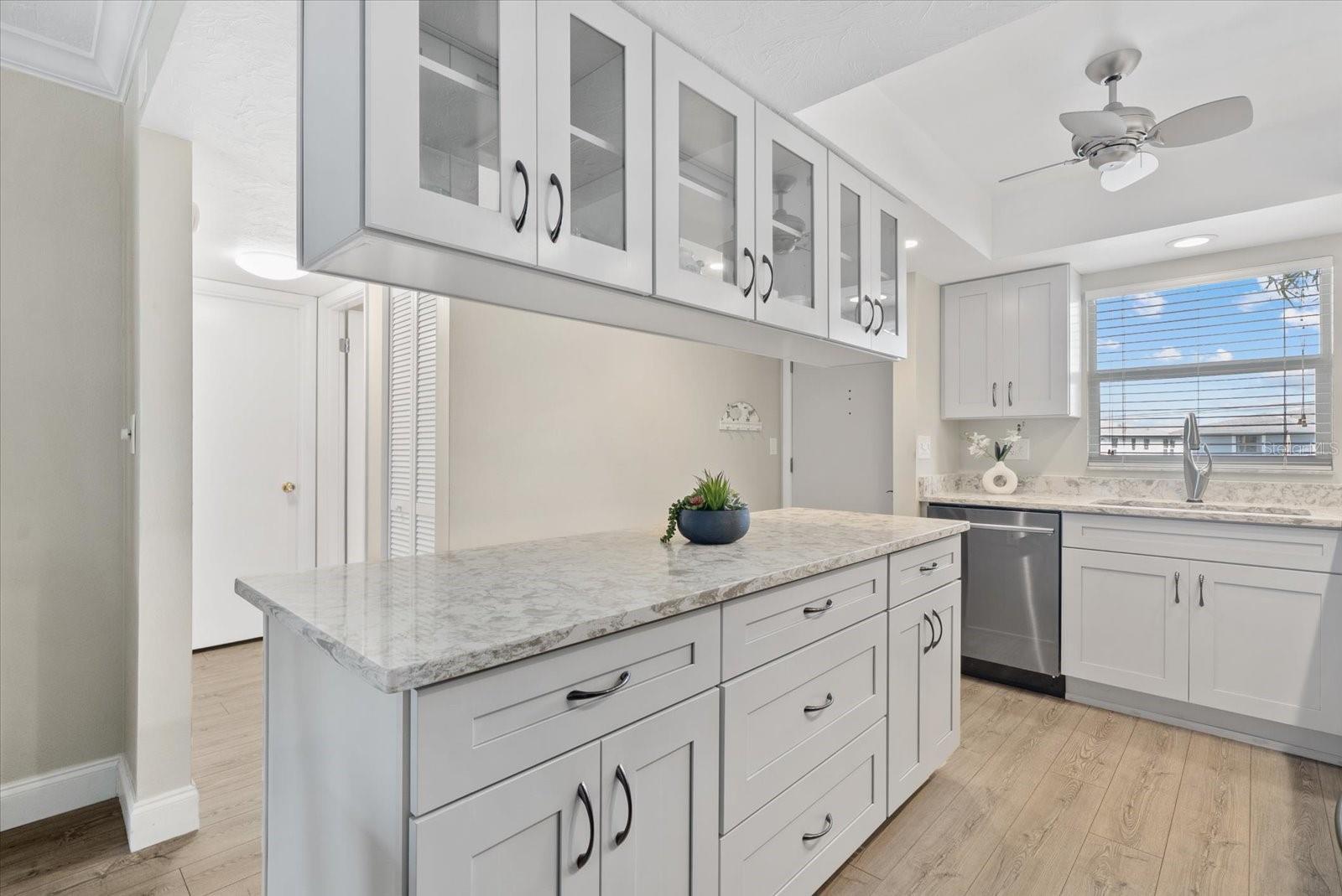 INLET APTS - Residential