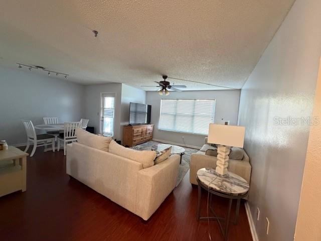BAYPOINTE PRESERVE CONDO - Residential Lease