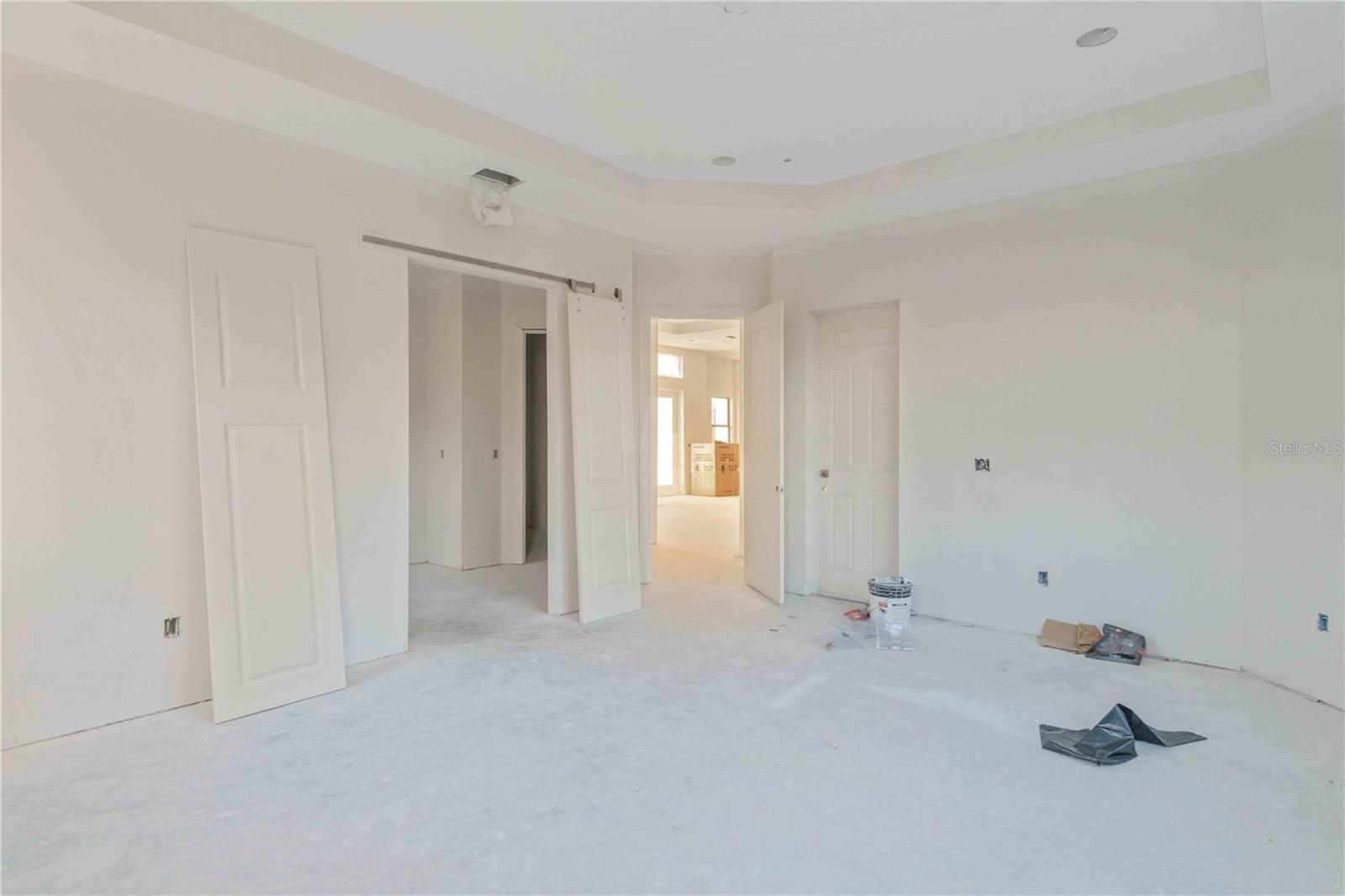 WINDWARD ISLES - Residential