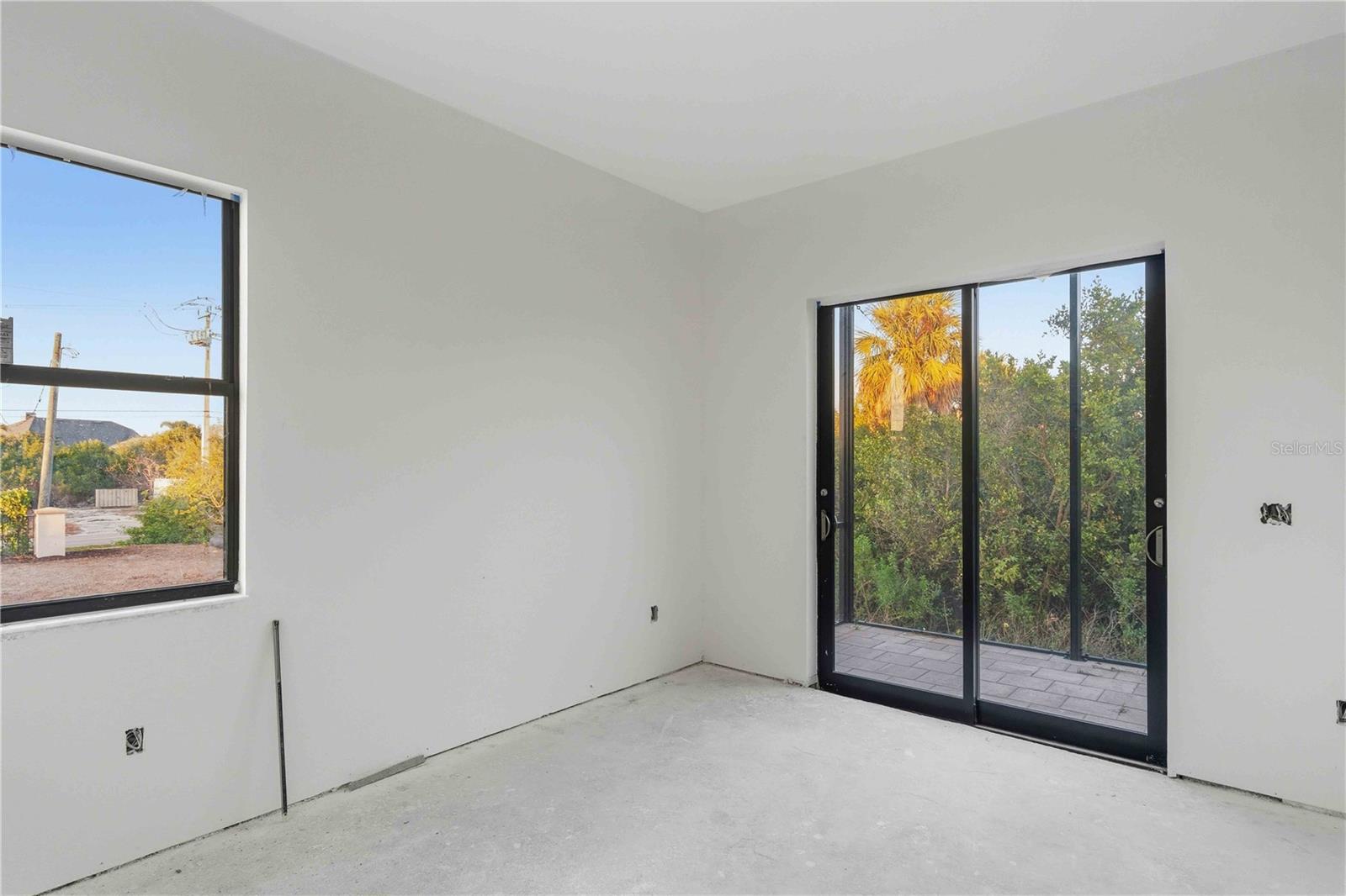 WINDWARD ISLES - Residential