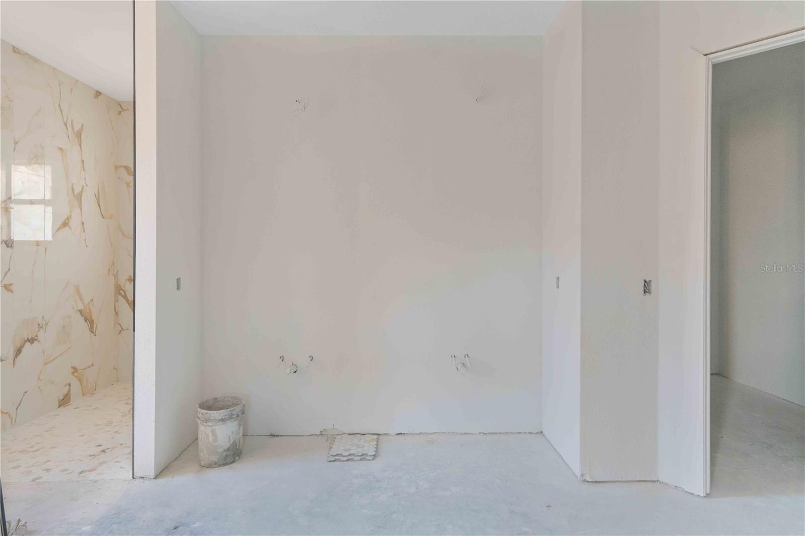 WINDWARD ISLES - Residential