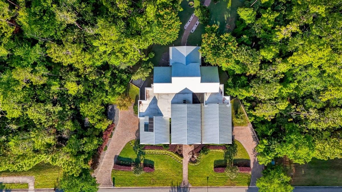 3 ASHFORD LAKES DRIVE