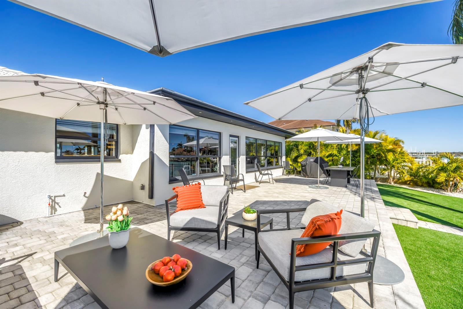 CAPRI ISLE - Residential