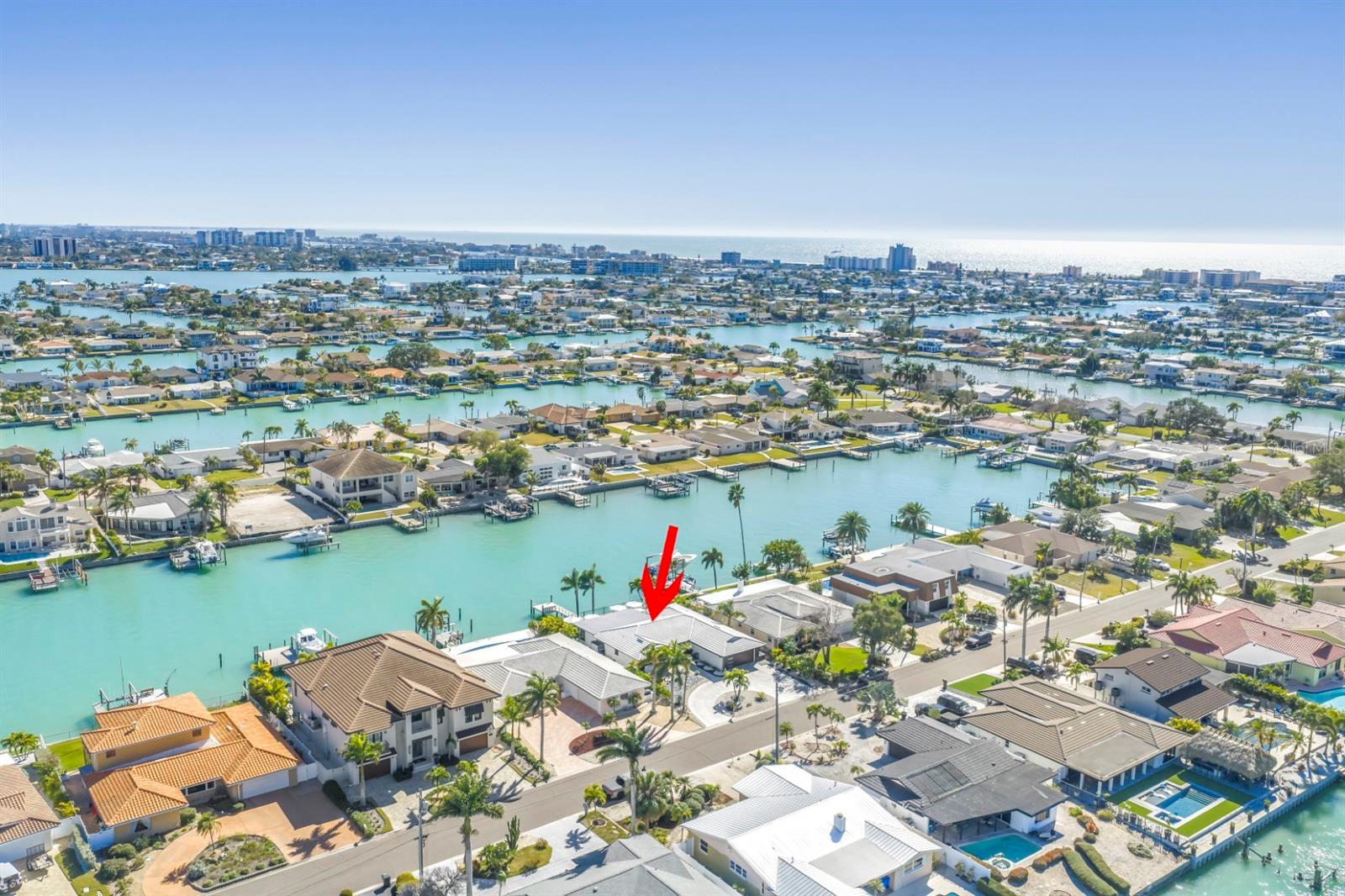 CAPRI ISLE - Residential