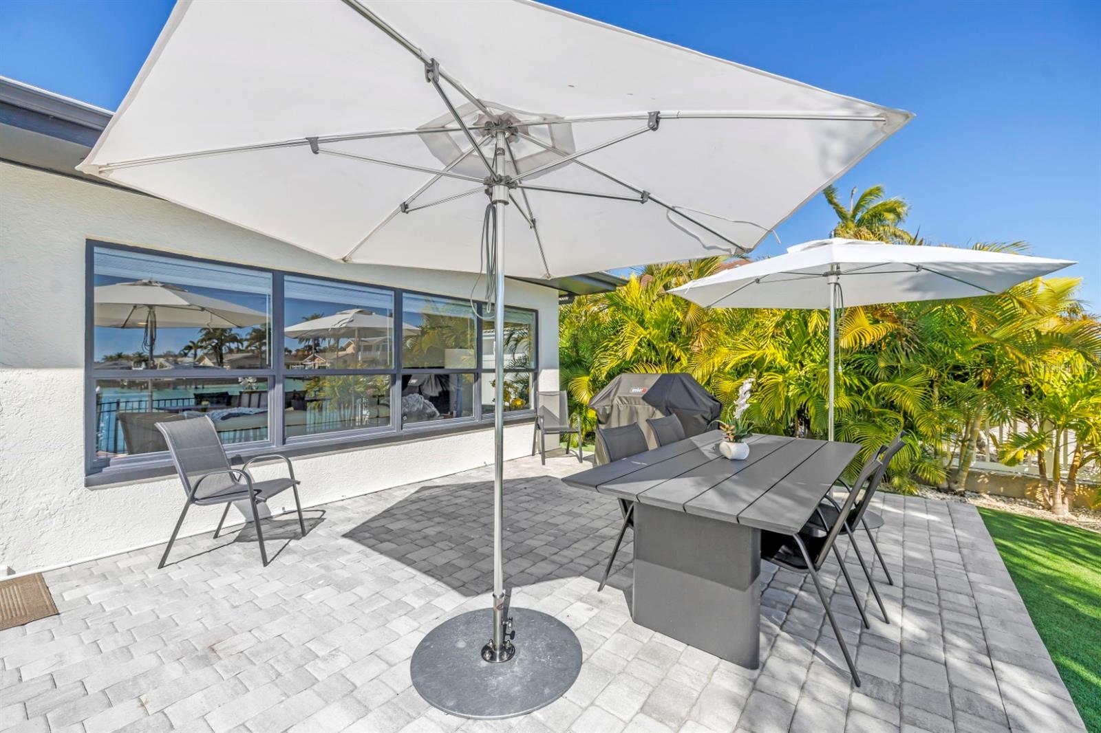 CAPRI ISLE - Residential