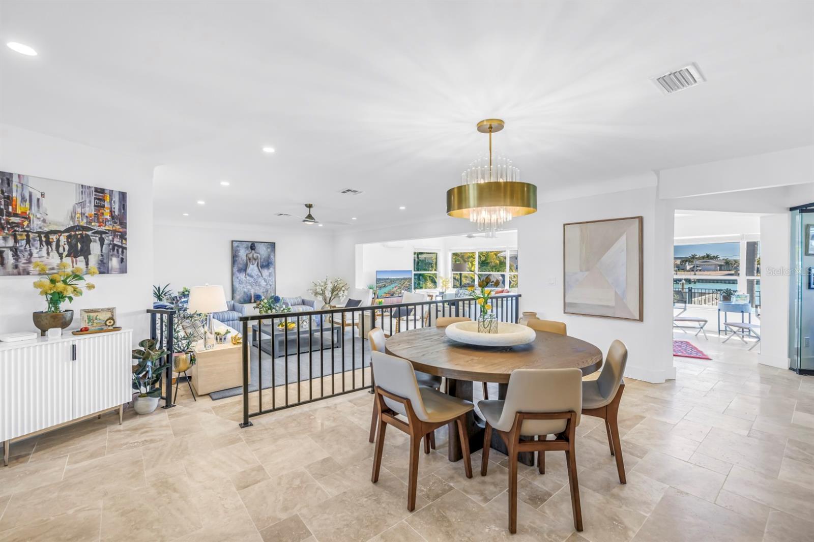 CAPRI ISLE - Residential