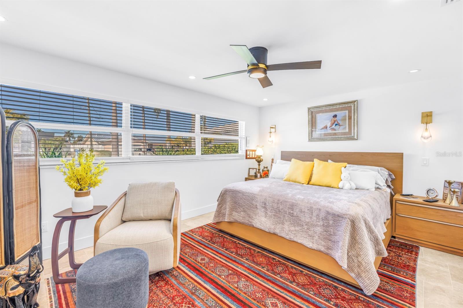 CAPRI ISLE - Residential