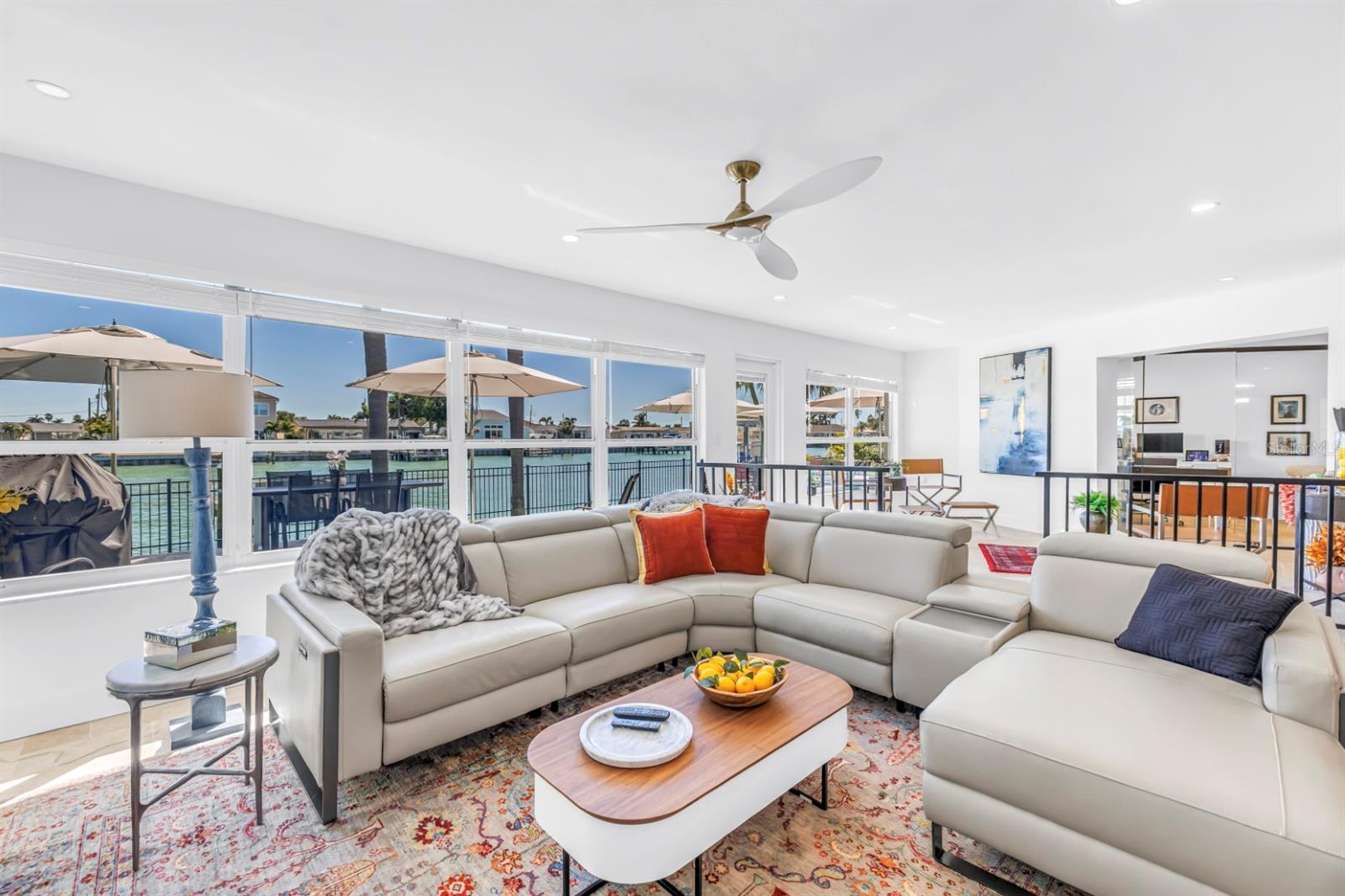 CAPRI ISLE - Residential