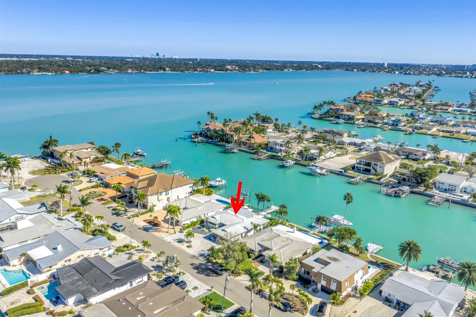 CAPRI ISLE - Residential