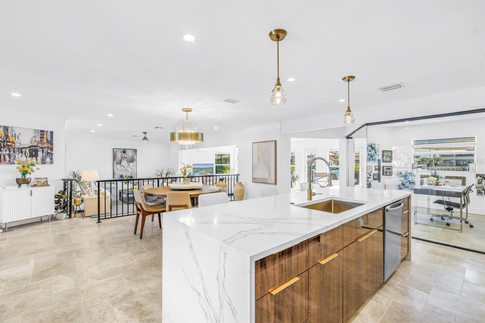 CAPRI ISLE - Residential