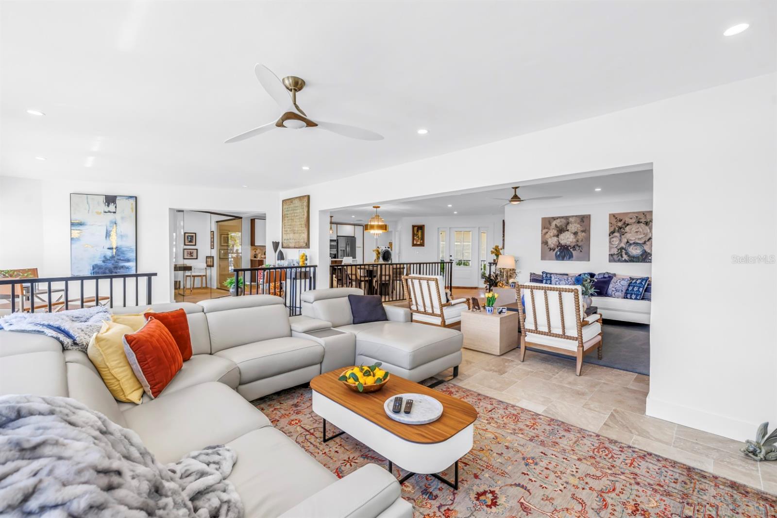 CAPRI ISLE - Residential