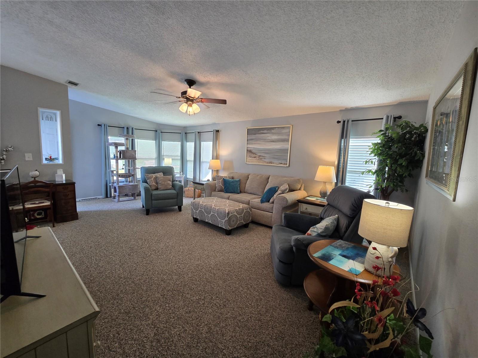 SWEETWATER GOLF & TENNIS CLUB ADD 01 - Residential