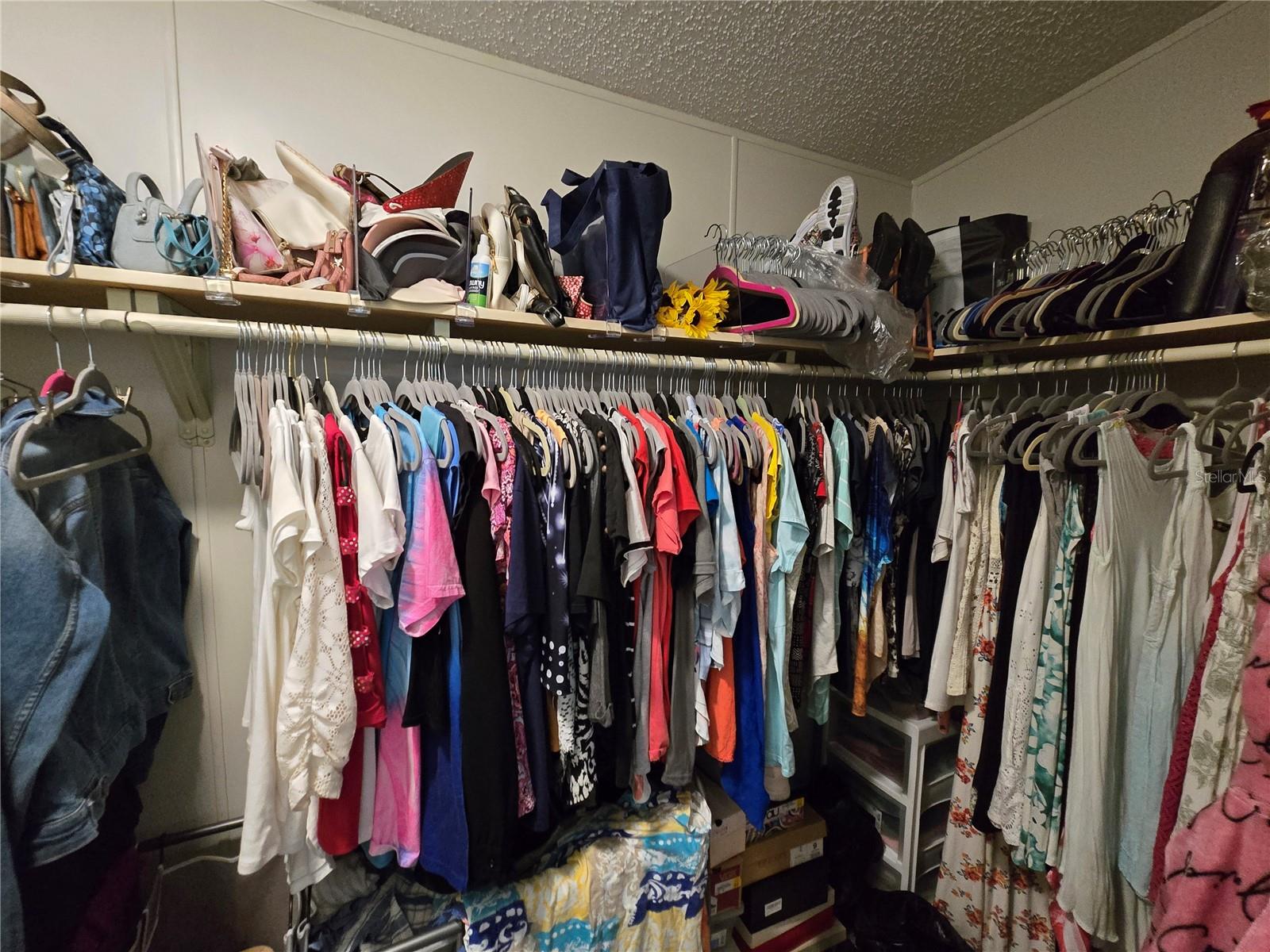 SWEETWATER GOLF & TENNIS CLUB ADD 01 - Residential