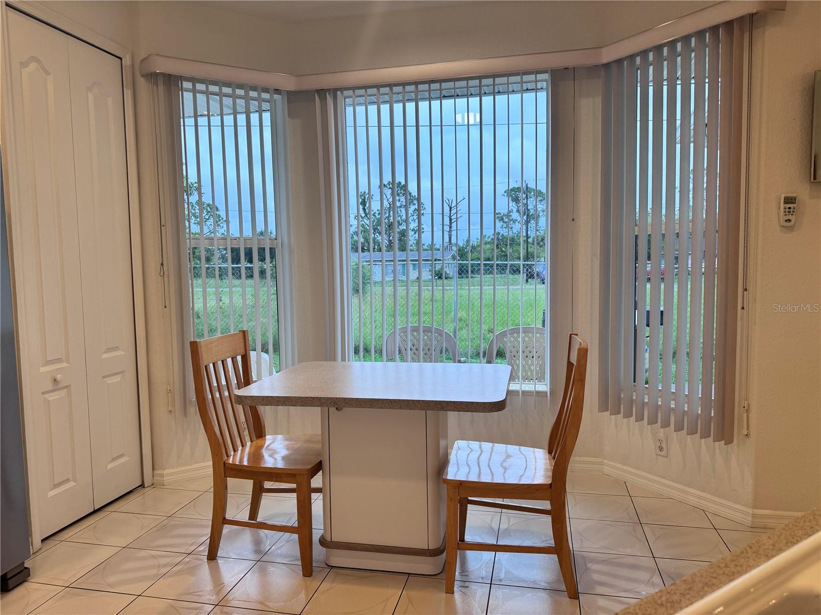 WARM MINERAL SPGS - Residential Lease