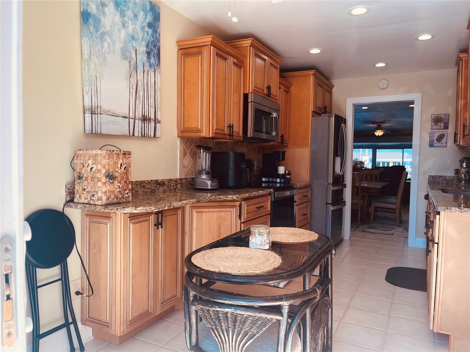 BOCA CIEGA POINT EAST - Residential