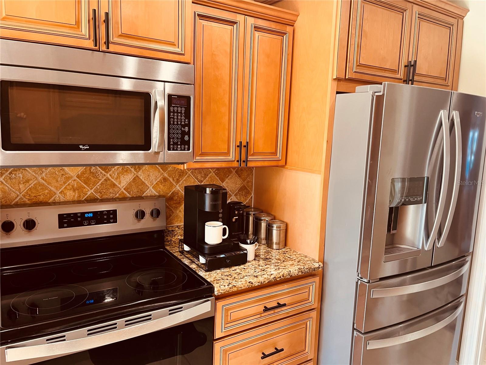 BOCA CIEGA POINT EAST - Residential