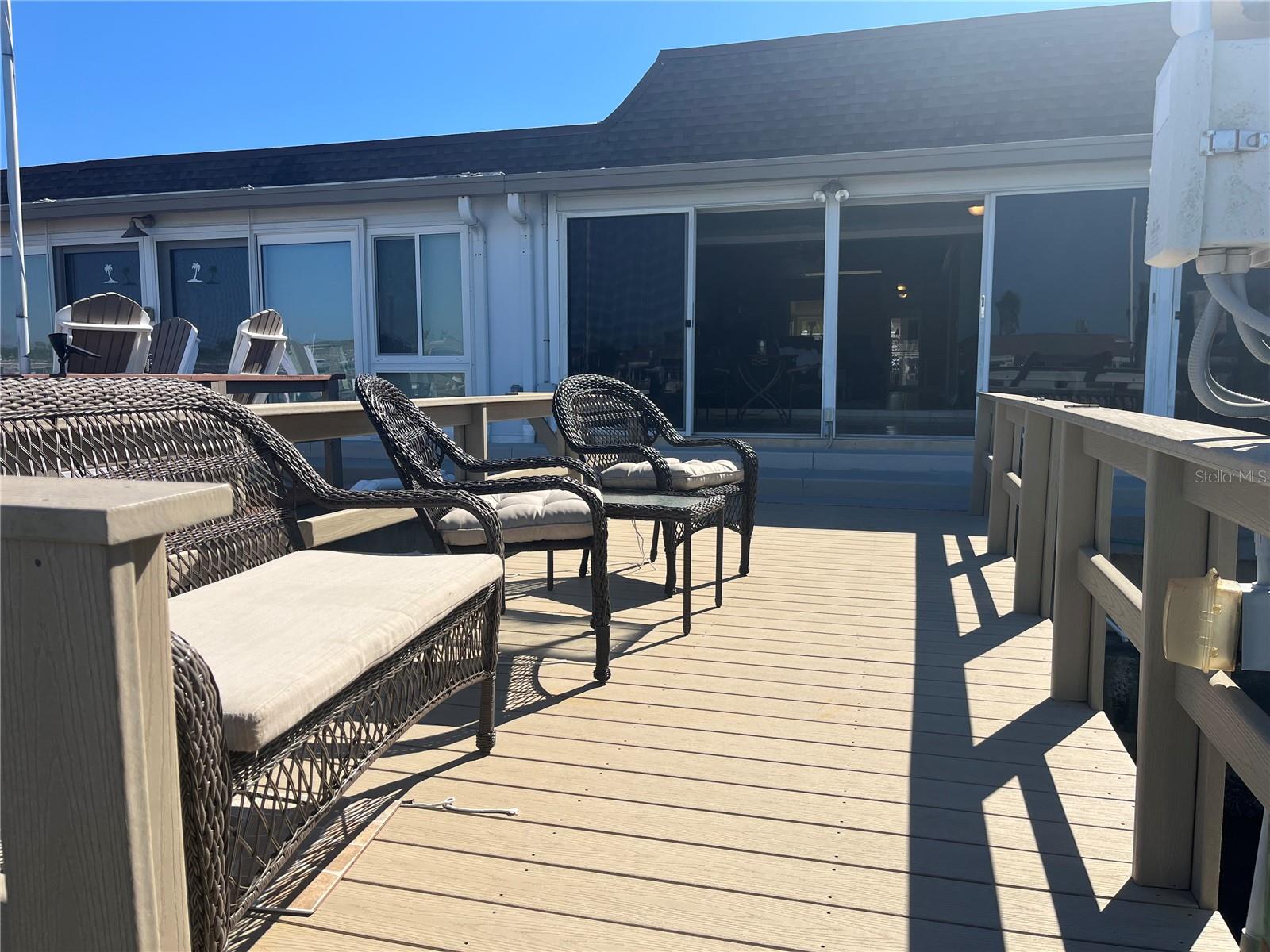 BOCA CIEGA POINT EAST - Residential