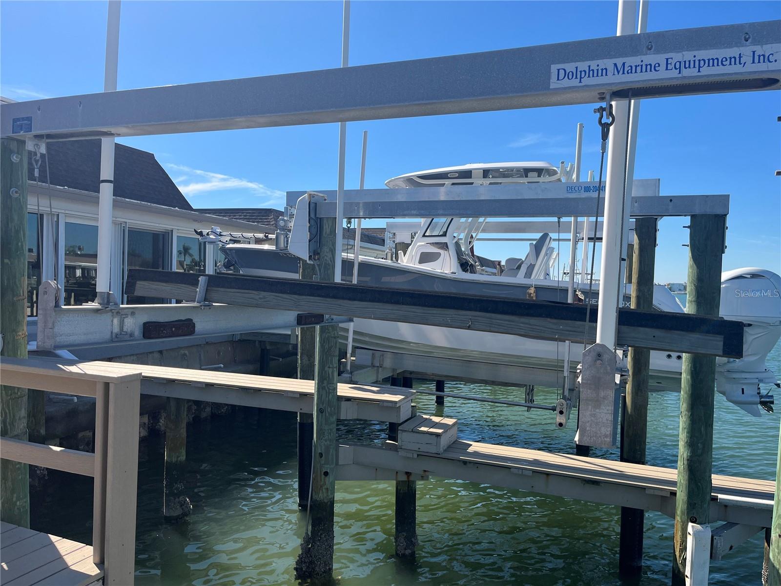 BOCA CIEGA POINT EAST - Residential