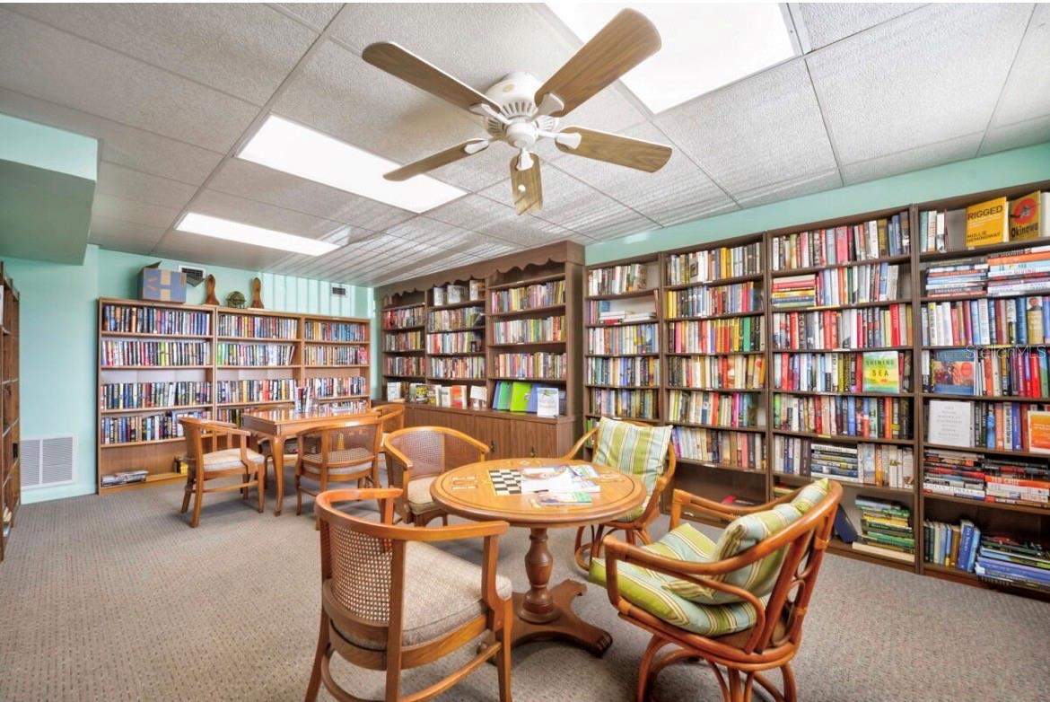 BOCA CIEGA POINT EAST - Residential