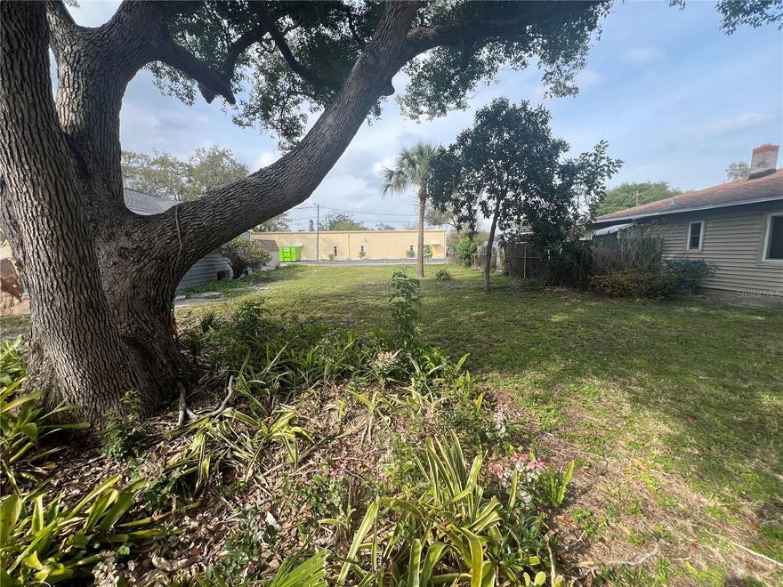 Come build your dream home! Or come build to sell in booming St. Pete! This 45X122 vacant lot is ready to build on. NT-1 Zoned ADU Compatible Lot. Custom build also available through builder owner (Kasper Modern). Lot has easy access to Downtown St. Pete and the beaches and easy access to the interstate to Tampa or Sarasota.