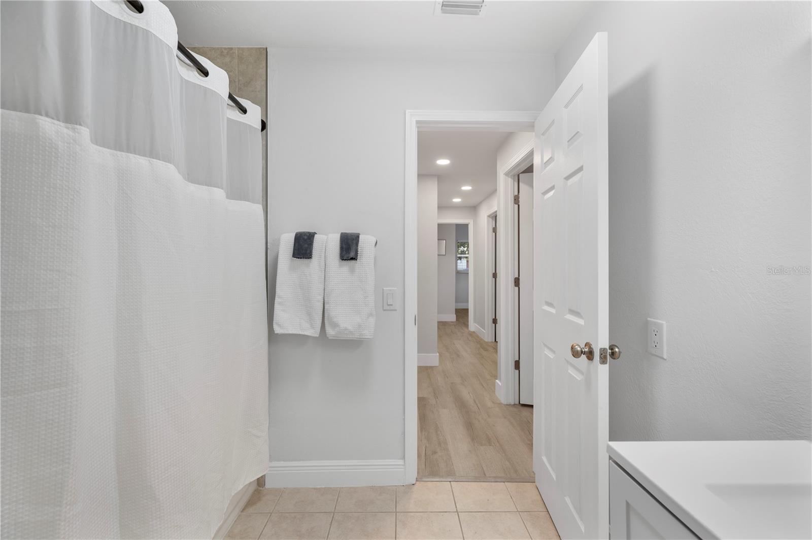 SYLVESTER SHORES - Residential