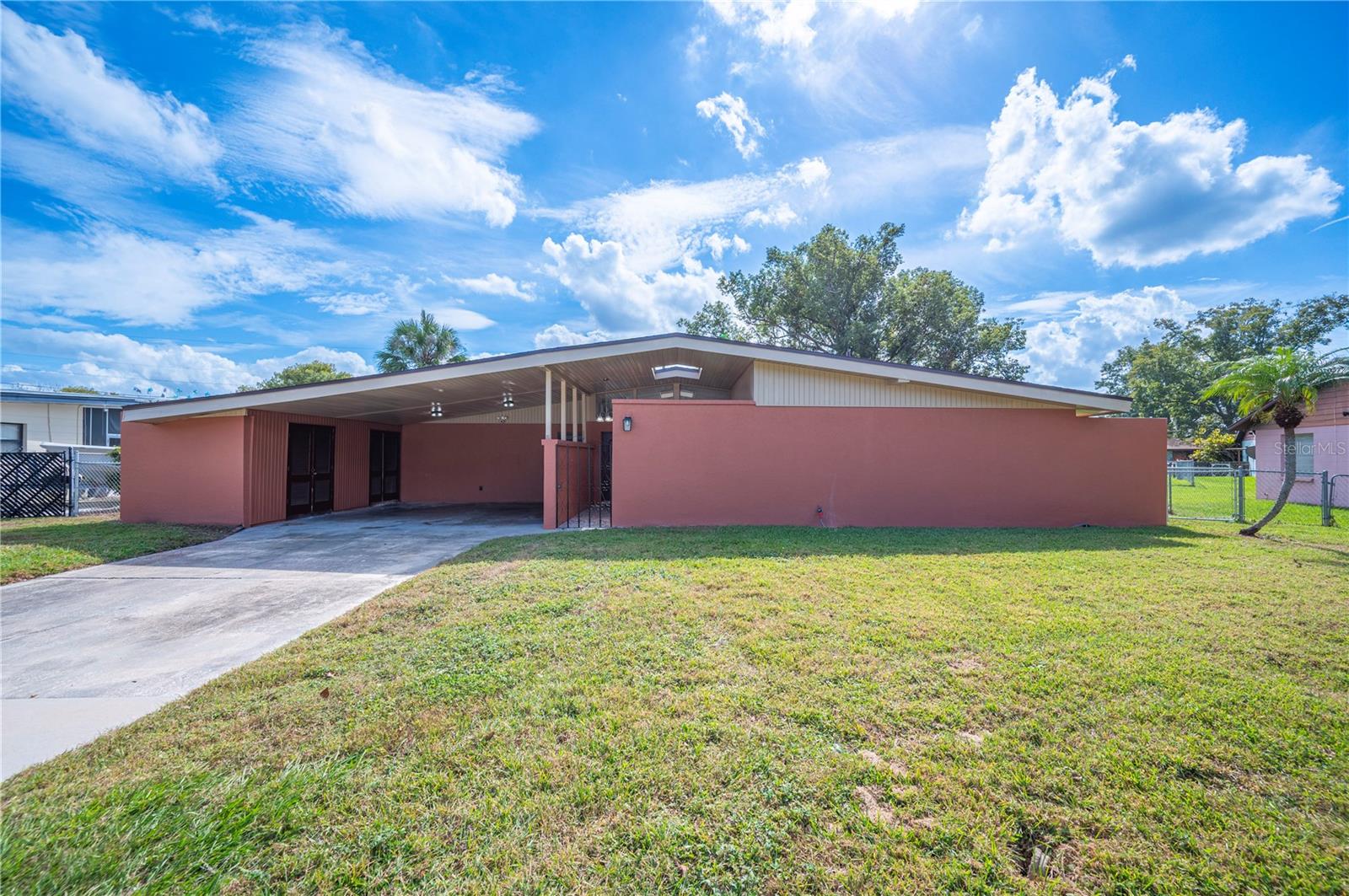 SYLVESTER SHORES - Residential