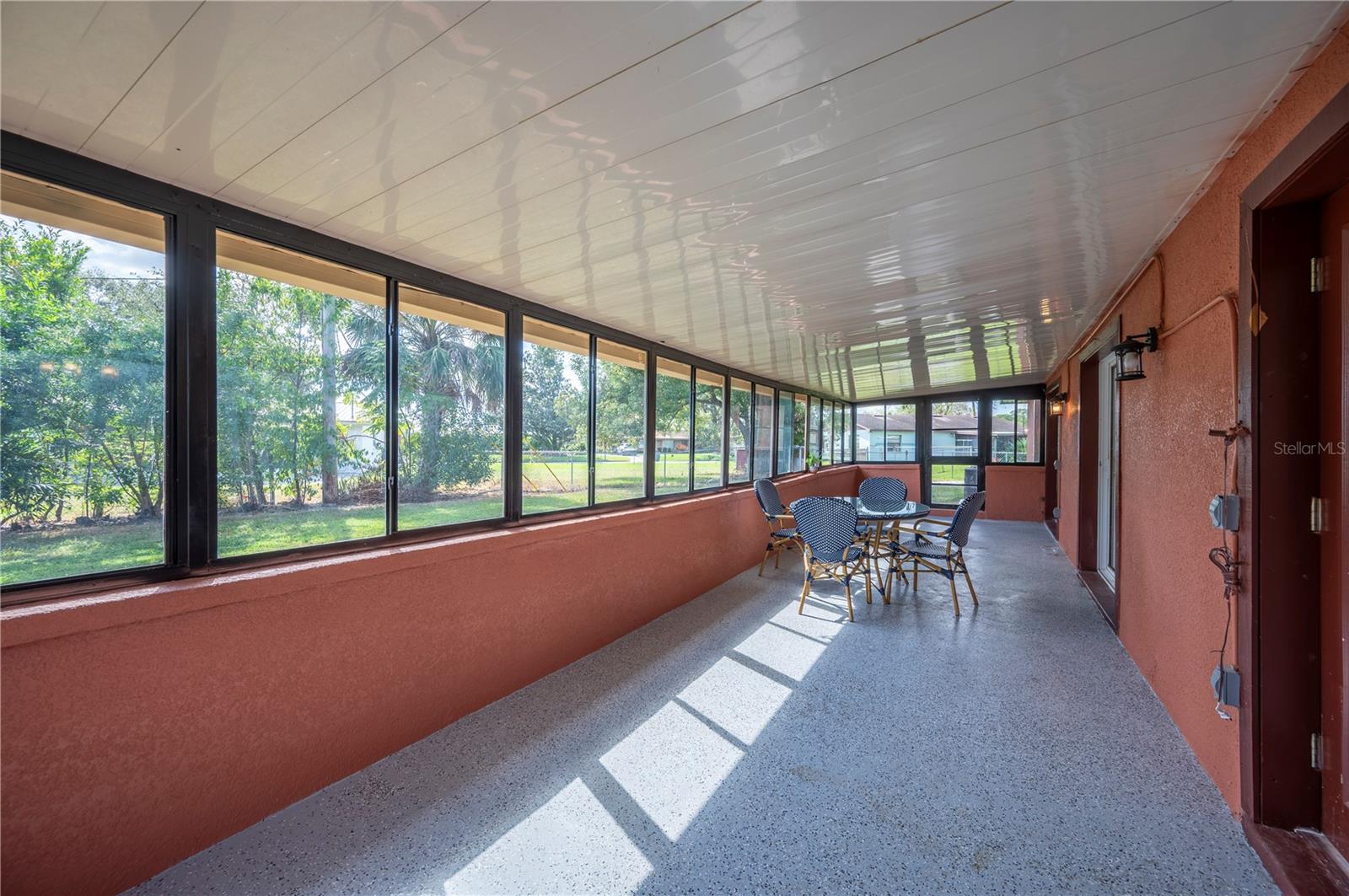 SYLVESTER SHORES - Residential