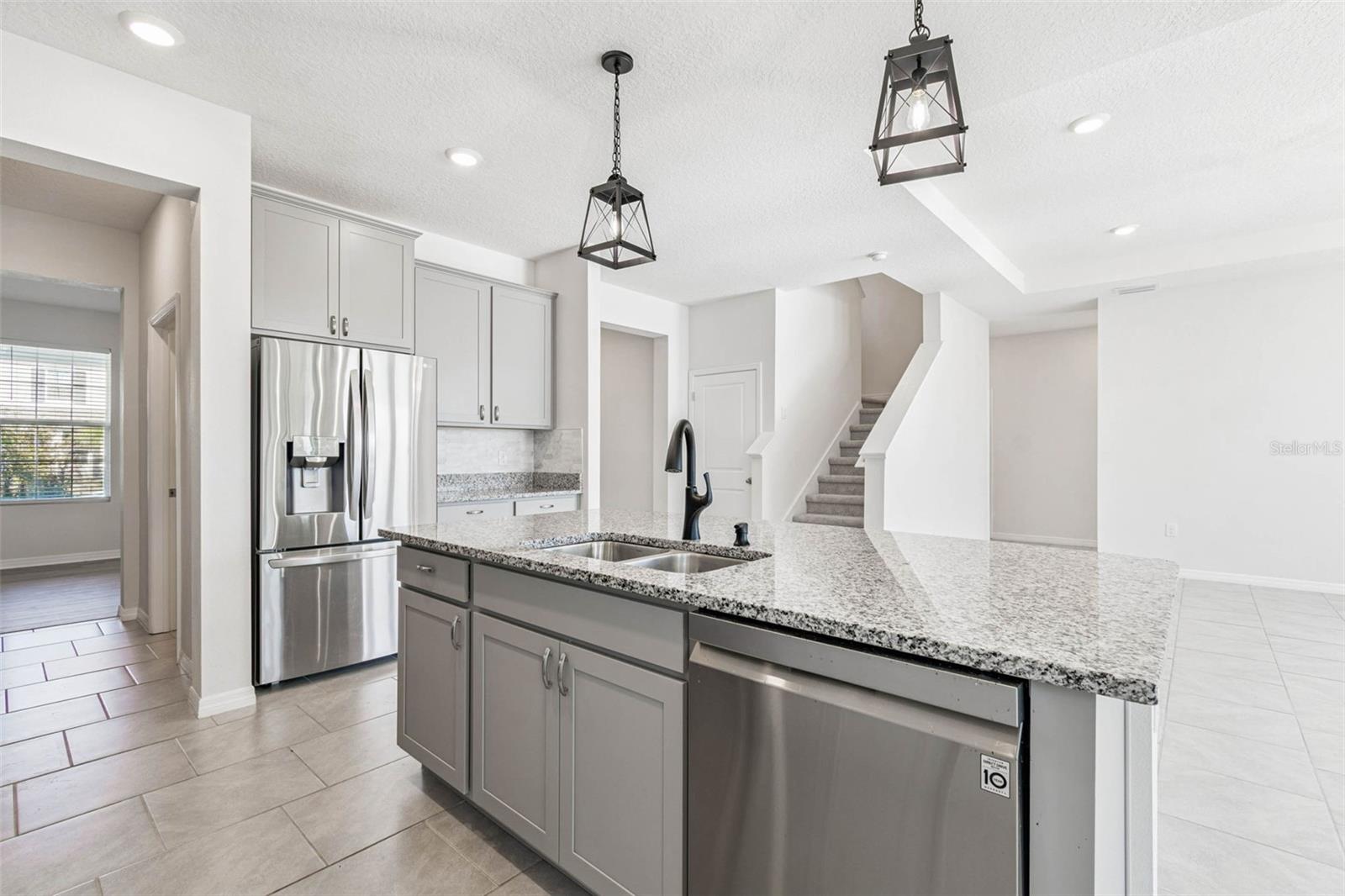 MIRADA PRCL 19-2 - Residential