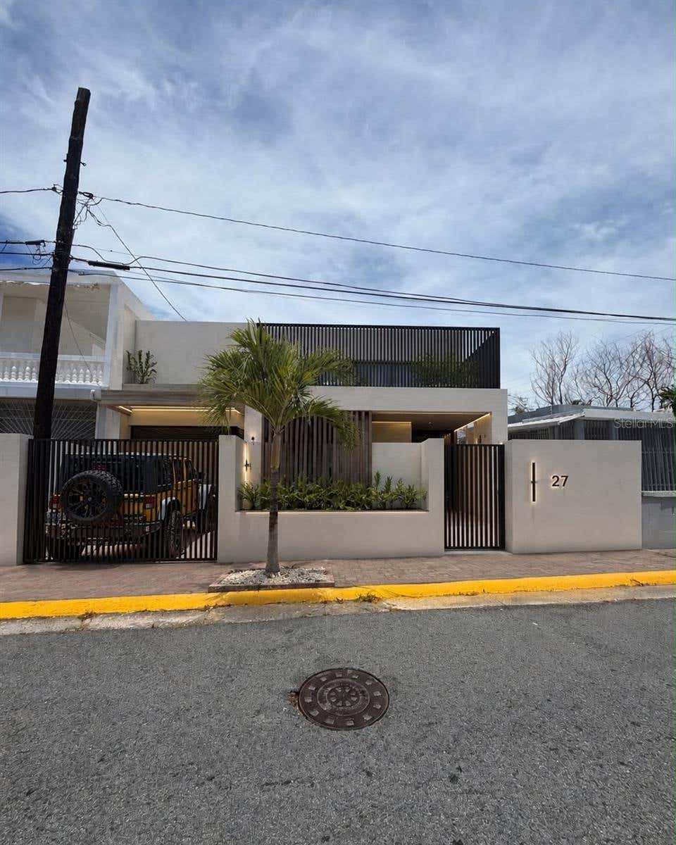 Photo of 103 Bay View, Catano, PR 00962 (MLS # PR9123564)