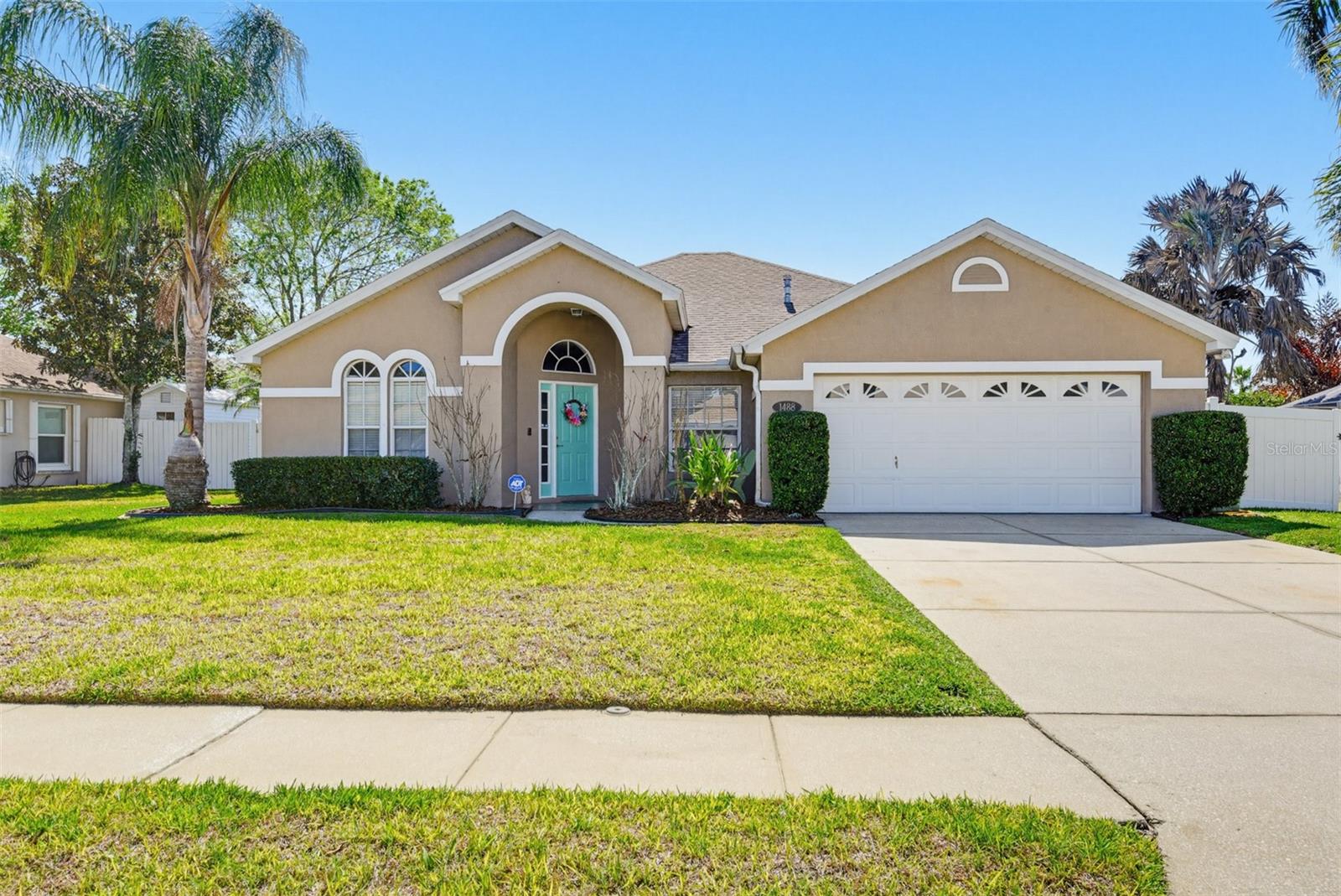 VINEYARDS LTS 01-41 - Residential