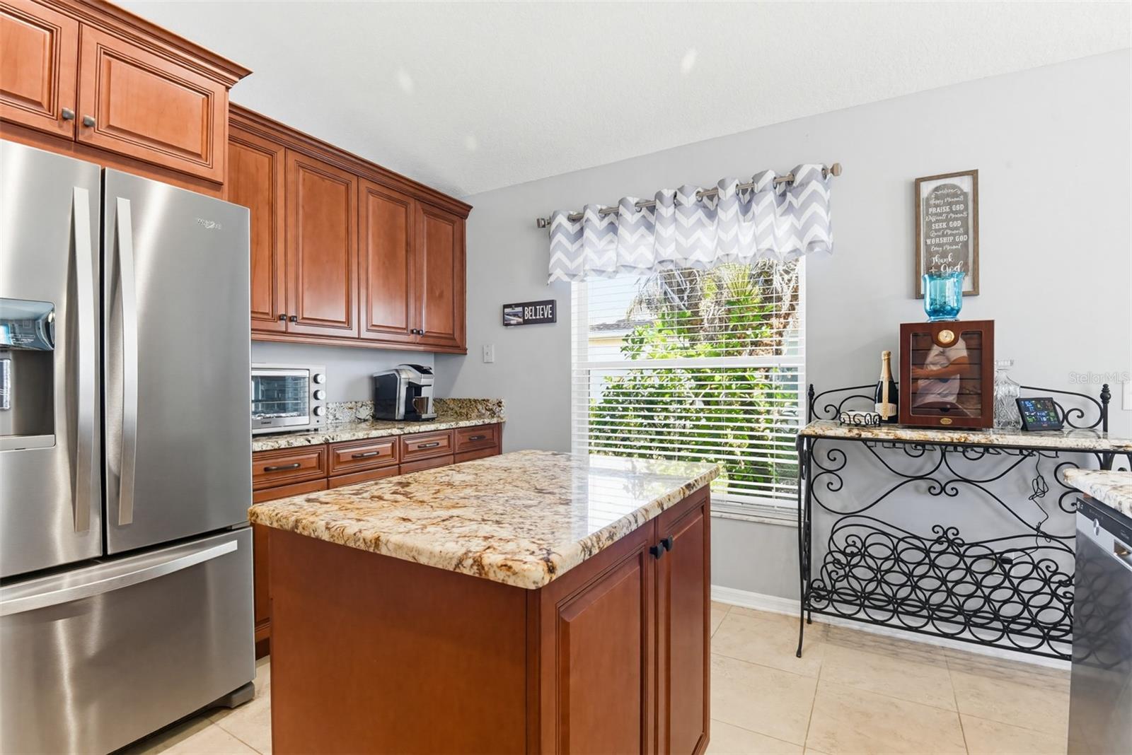 VINEYARDS LTS 01-41 - Residential