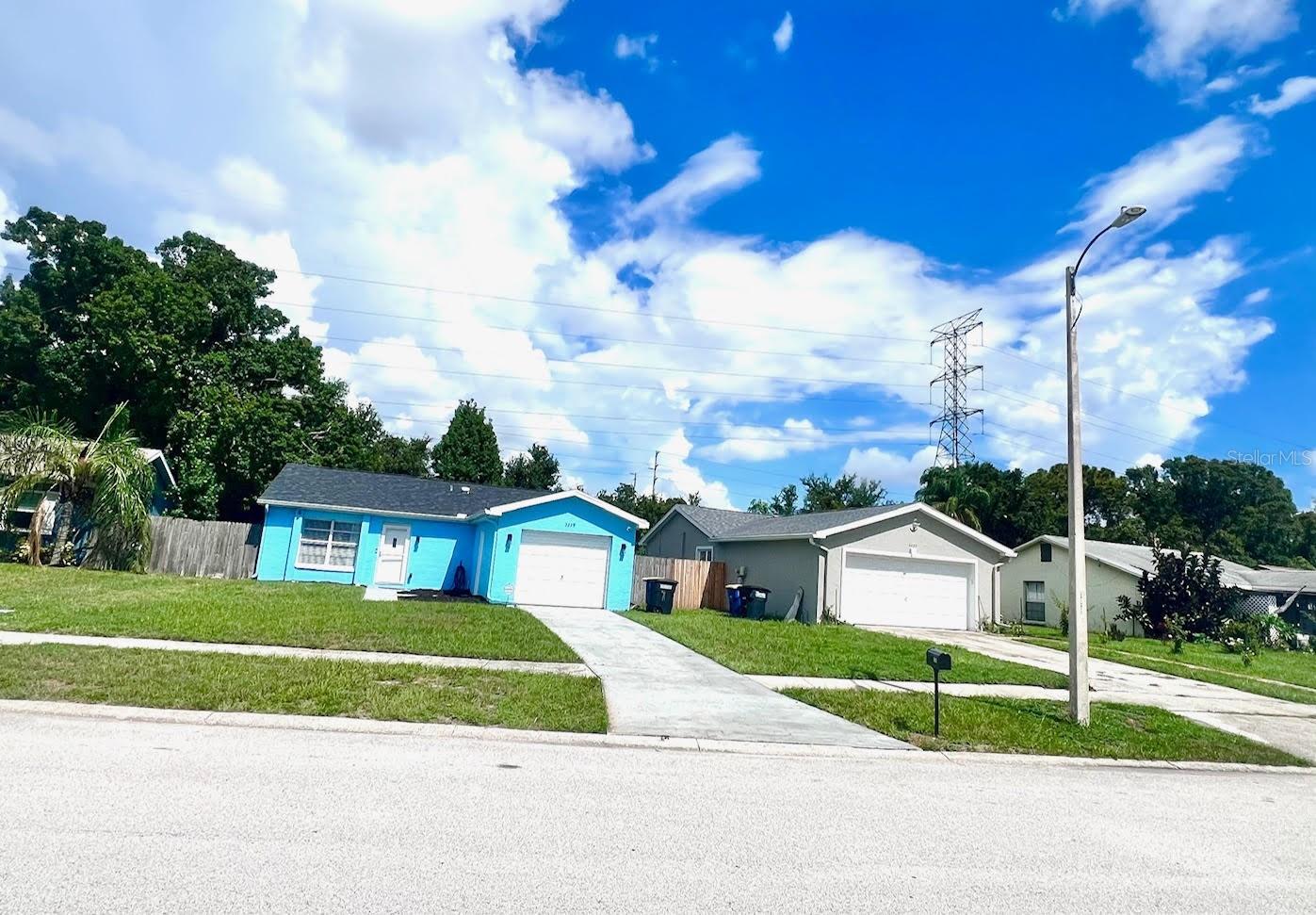 3229 BEAVER DRIVE