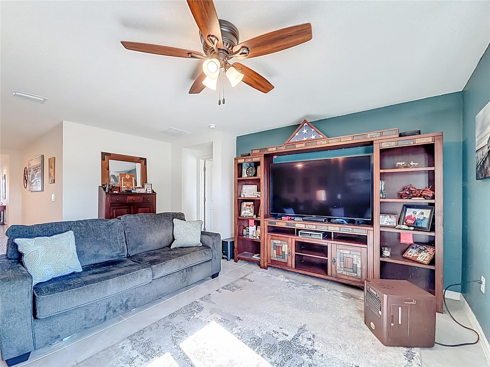 FAIRWAYS AT TWISTED OAKS SUB - Residential