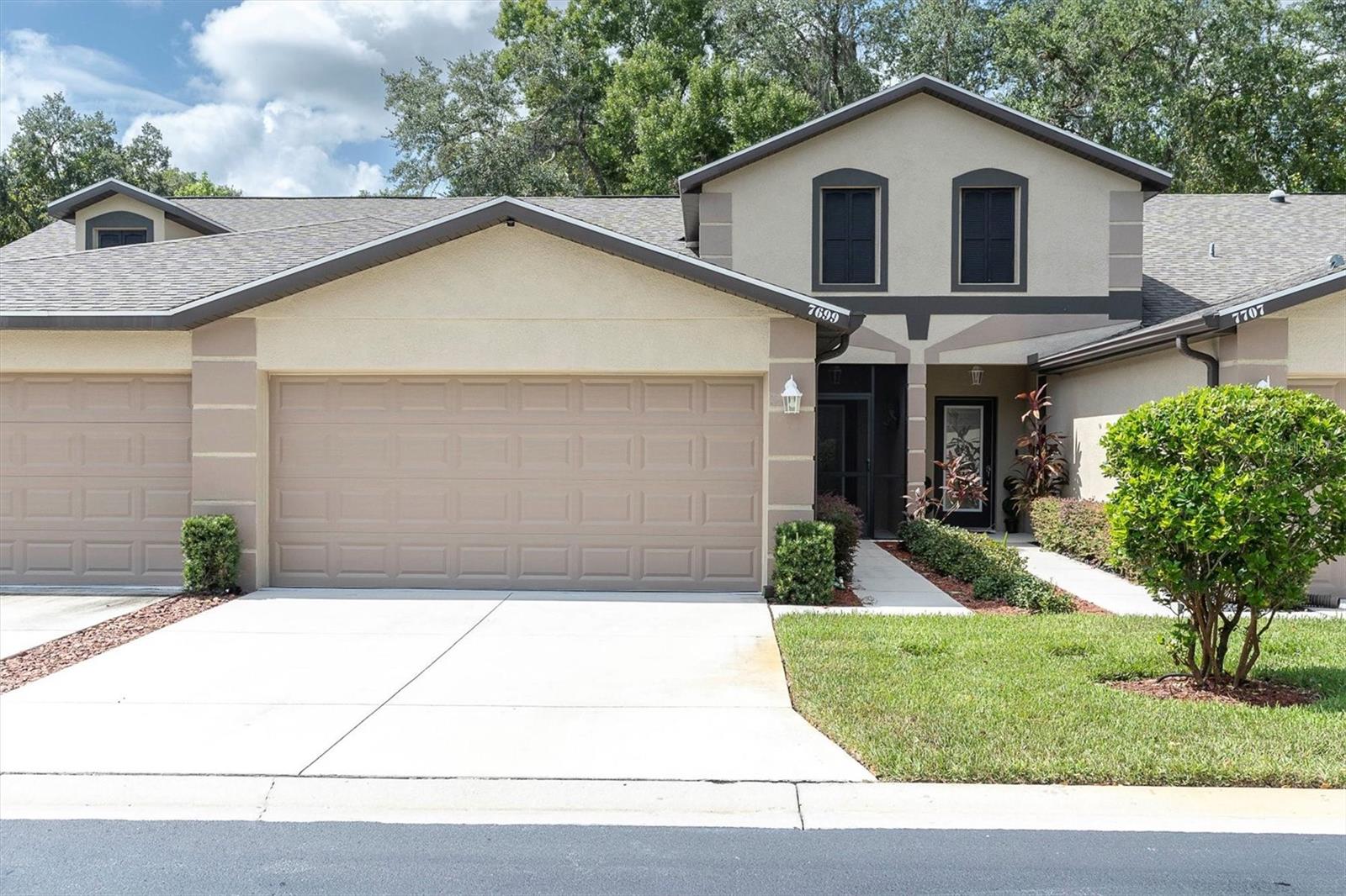 EDGEWATER/RIVER RDG COUNTRY CL - Residential