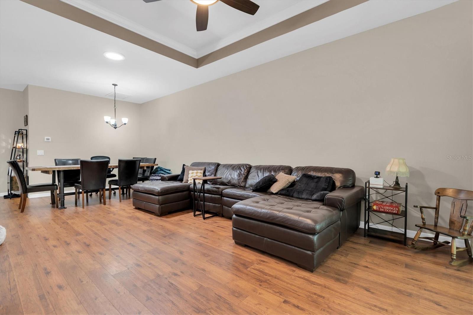 EDGEWATER/RIVER RDG COUNTRY CL - Residential