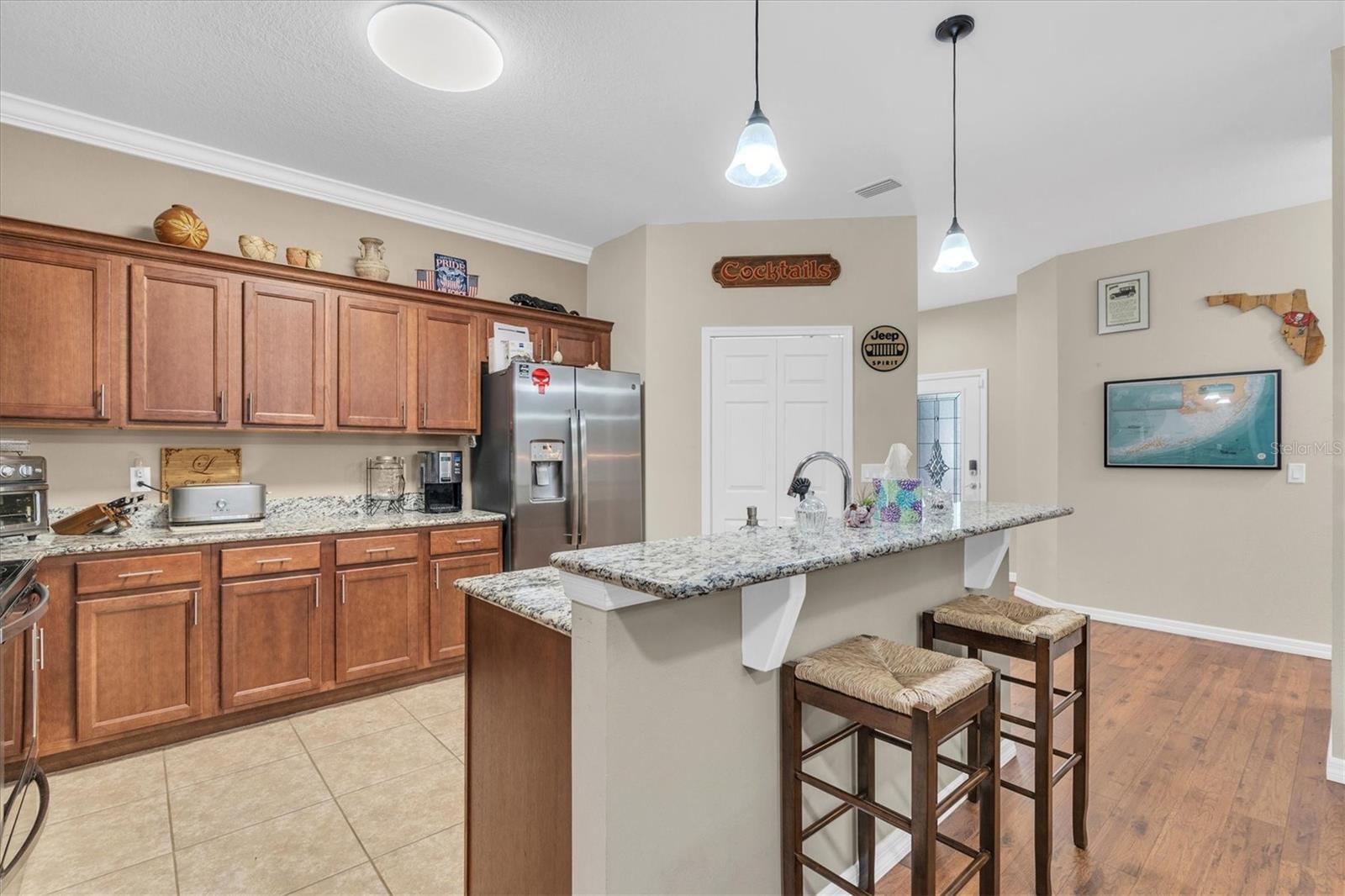 EDGEWATER/RIVER RDG COUNTRY CL - Residential