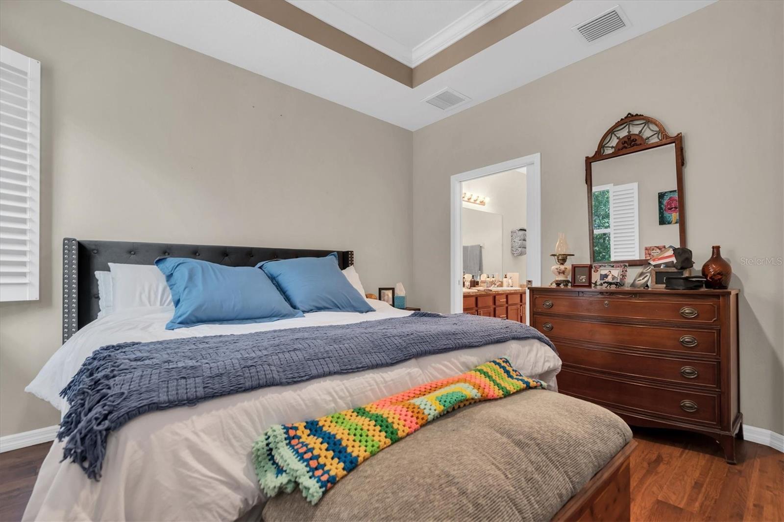 EDGEWATER/RIVER RDG COUNTRY CL - Residential