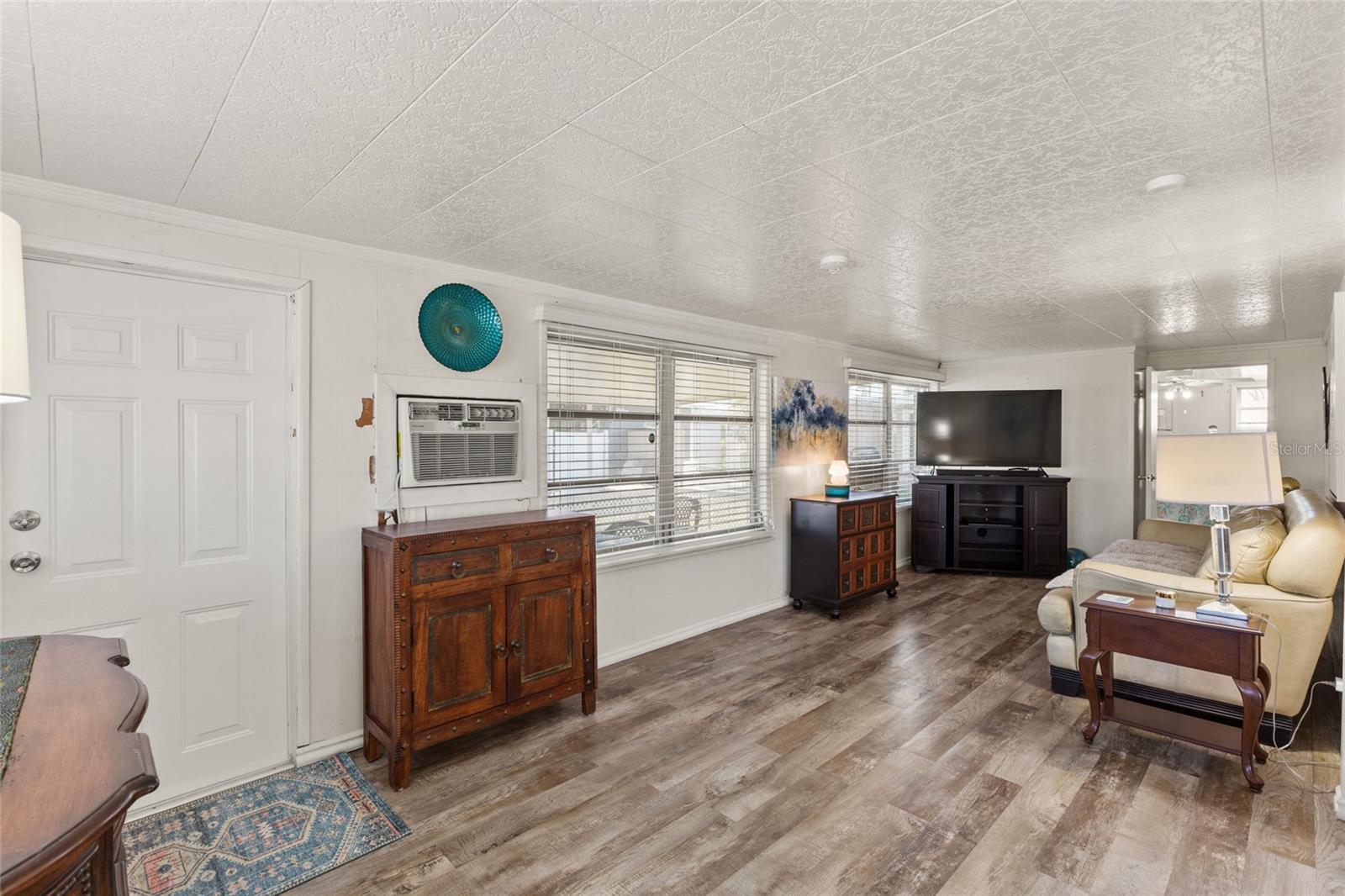 FAIR LANE ACRES FIRST ADD - Residential