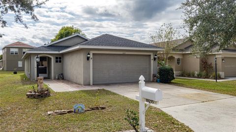 A home in PARRISH