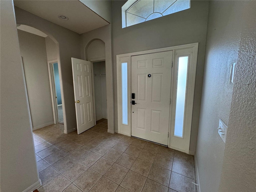Photo of 2112 Bunker View Court, Kissimmee, FL 34746 (MLS # S5158117)