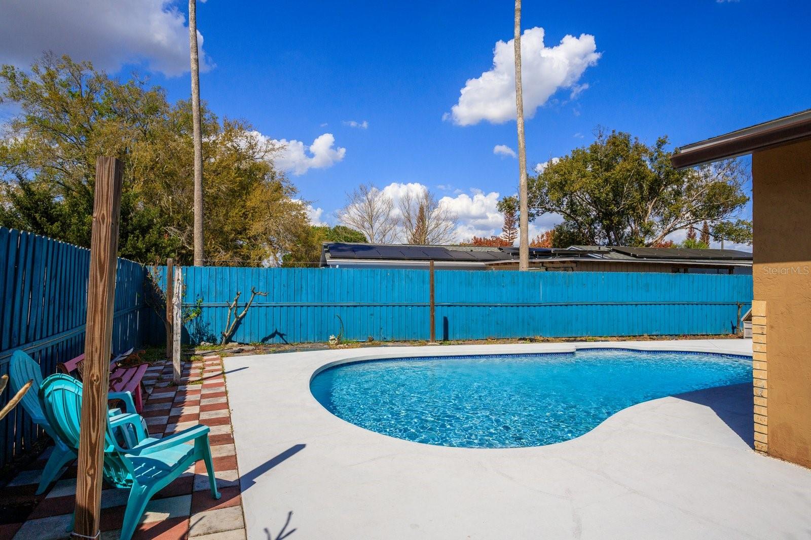 TOWN & COUNTRY ESTATES UNIT 1 - Residential