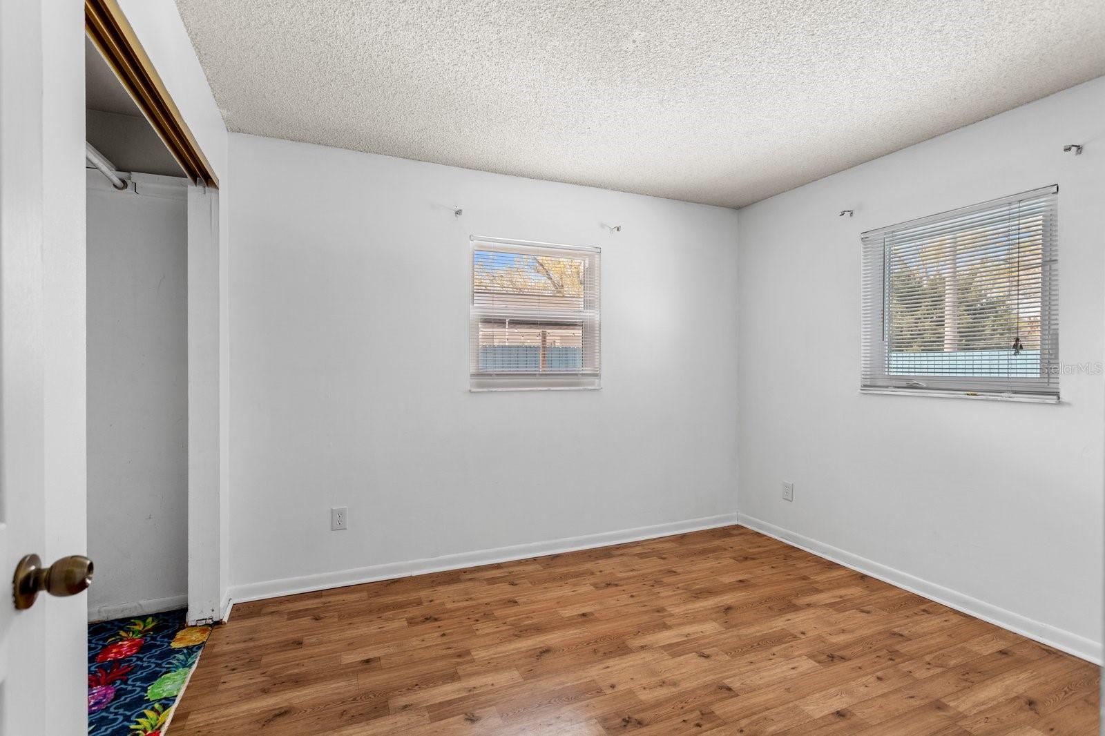 TOWN & COUNTRY ESTATES UNIT 1 - Residential