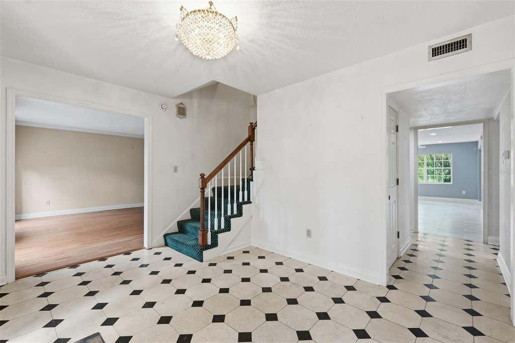 Photo of 1840 Salem Court, Dunedin, FL 34698 (MLS # TB8494774)