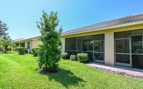 A home in WIMAUMA