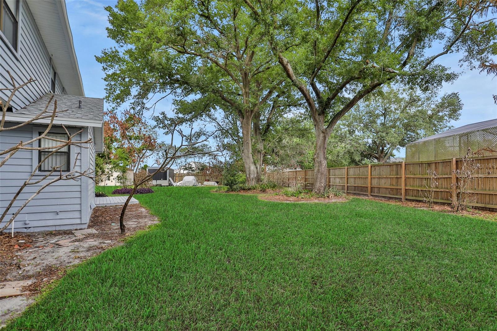 COLONY PARK EAST - Residential