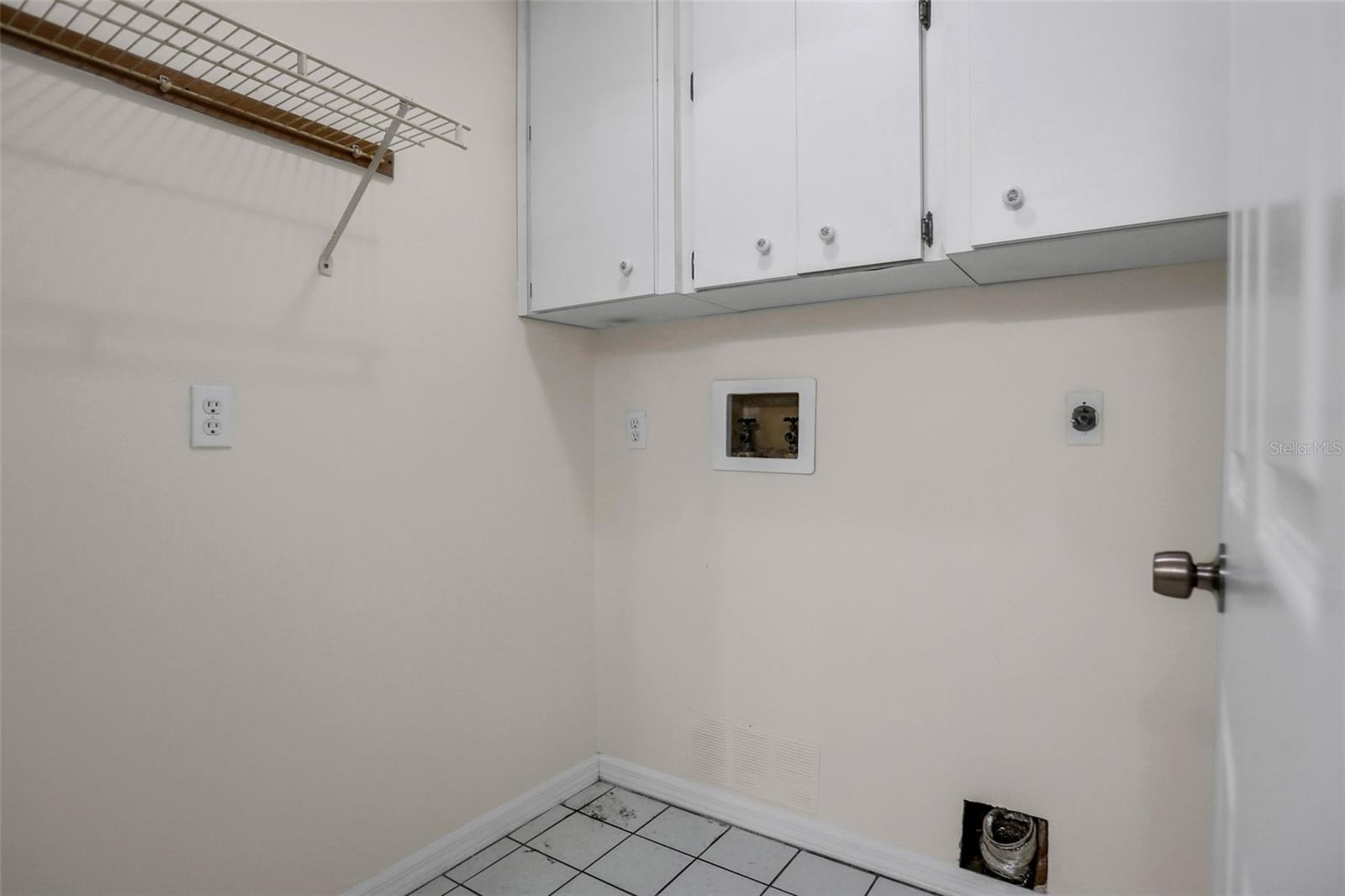 COLONY PARK EAST - Residential